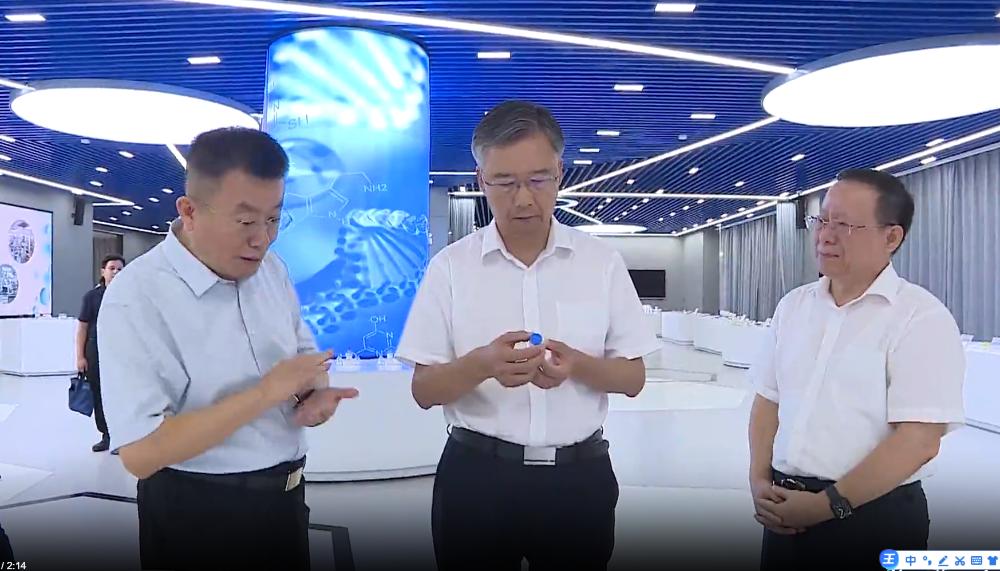 王现坤在高新区调研