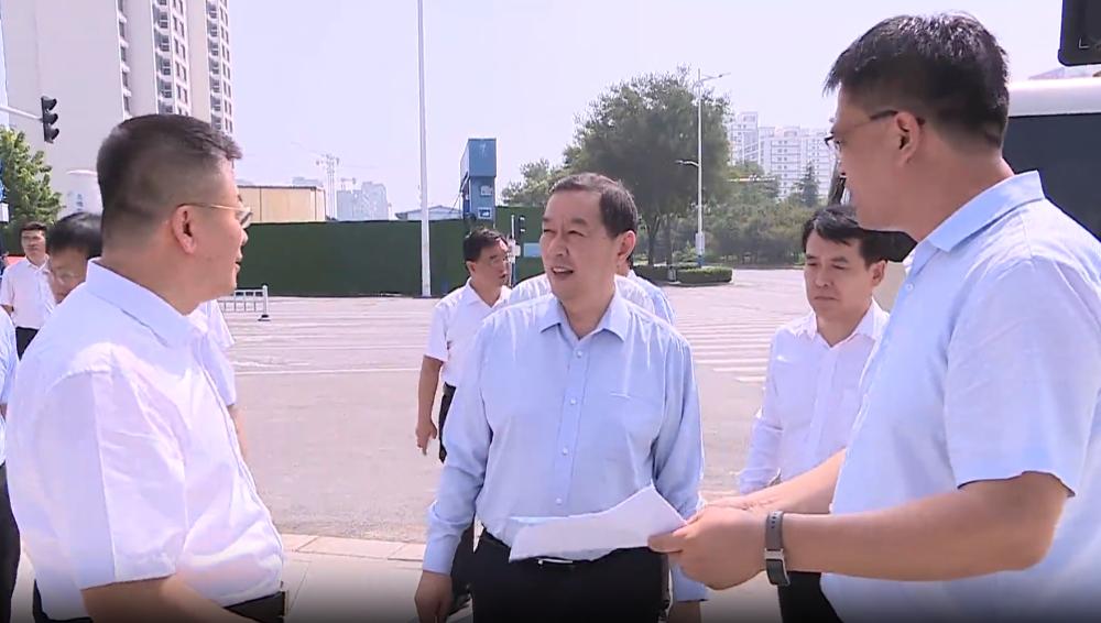 张超超调研检查城市工作